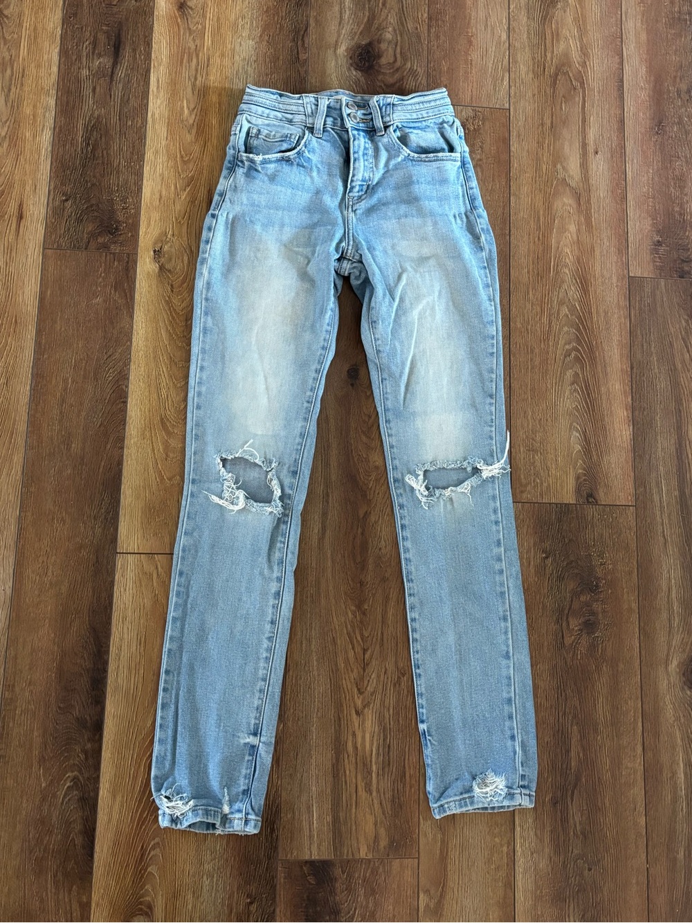 KanCan Light Wash Distressed Skinny Jeans